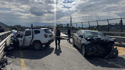 Sakarya’da trafik kazası: 2 jandarma  şehit oldu