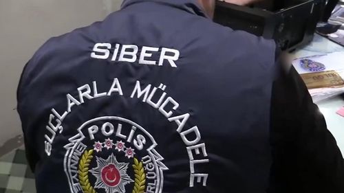 Siber suçlara yönelik operasyonlarda 61 şüpheli yakalandı