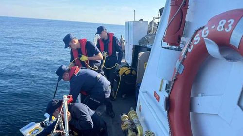 Silivri açıklarında batan gemide kayıp 10 mürettebat için arama çalışmaları sürüyor