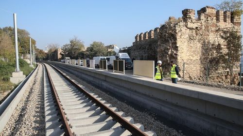 İstanbul'a yeni tren hattı: Sirkeci-Kazlıçeşme Raylı Sistem Hattı açılıyor