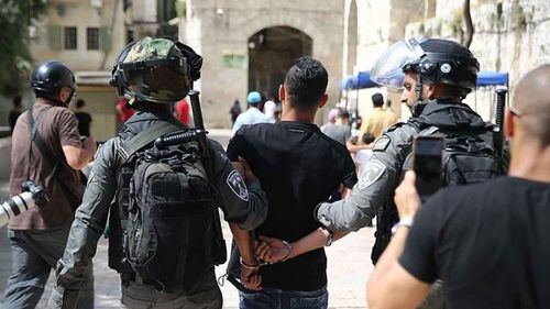 Soykırımcı İsrail, Doğu Kudüs ve Batı Şeria’da baskınlar düzenledi: En az 35 Filistinli gözaltına alındı