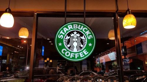İsrail Destekçisi Starbucks Küçülmeye Gidiyor