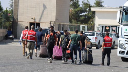 Bakan Yerlikaya: Ülkesine dönen Suriyelilerin sayısı 550 bini buldu