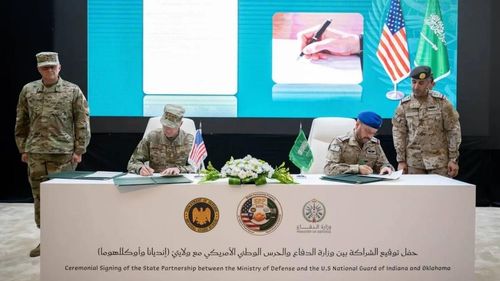 Suudi Arabistan, ABD'nin Indiana ve Oklahoma eyaletlerin Ulusal Muhafızlarıyla askeri anlaşma yaptı