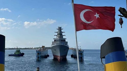 MİLGEM’in altıncı İstif sınıfı fırkateyni TCG Karadeniz denize indirildi