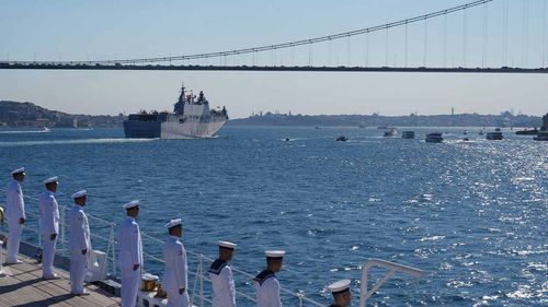 TCG Anadolu TEKNOFEST Mavi Vatan kapsamındaki İstanbul Boğazı geçişini tamamladı