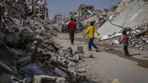 Terör devleti İsrail’in Gazze saldırılarında 4 Filistinli şehit oldu