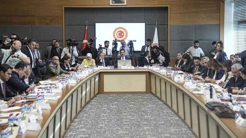 Terörsüz Türkiye yasa teklifi Adalet Komisyonu'nda kabul edildi