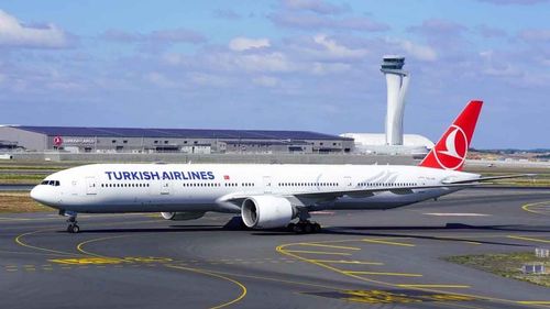 THY, Boeing ile 200’den fazla uçak için anlaşma imzaladı