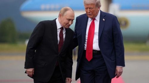 Putin ile yüz yüze görüşen Trump: Zelenski'nin halletmesi gereken konular var