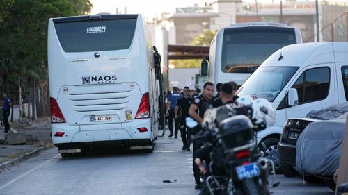 İzmir Büyükşehir Belediyesi'nde yolsuzluk operasyonu: Tunç Soyer tutuklandı