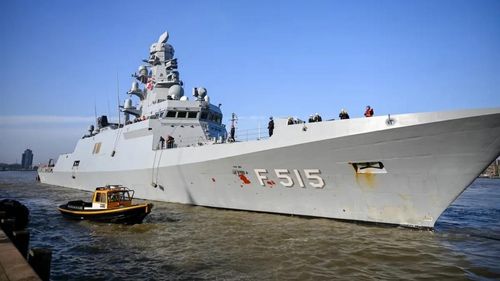 Türk donanması yıllar sonra Suriye'de: Deniz Kuvvetleri Komutanı Tatlıoğlu da Suriye'de