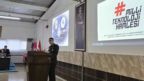 İzmir’de yapay zekânın savunma sanayiindeki rolü ele alındı