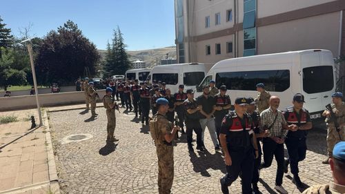 2,4 milyar liralık yasa dışı bahis trafiği: 39 şüpheli gözaltında