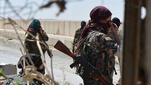 Terör örgütü YPG, Haseke’de güvenlik güçlerini karşılayan 23 sivili alıkoydu